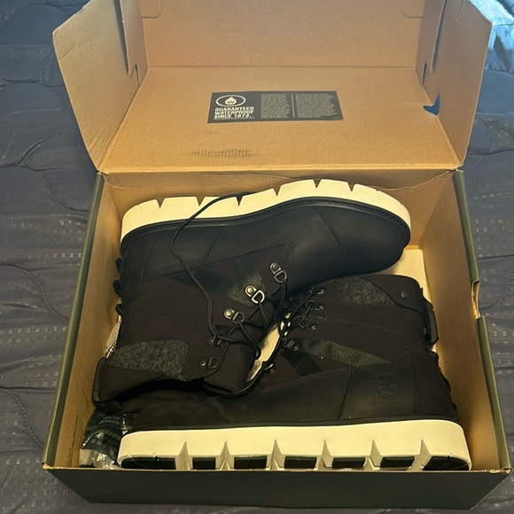 Get Right - Picture 1 of 4